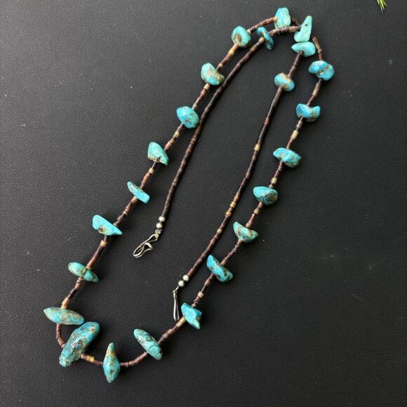 Vintage Turquoise Nugget and Heishi Beaded Necklace Sterling Silver Clasp 28” - Picture 3 of 8
